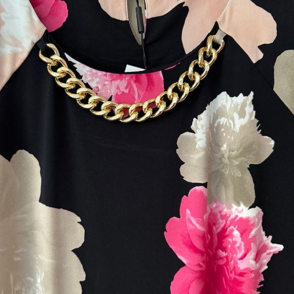 NWT Calvin Klein Large Floral Printed Blouse With Gold Chain Necklace Size 1X - Picture 2 of 8